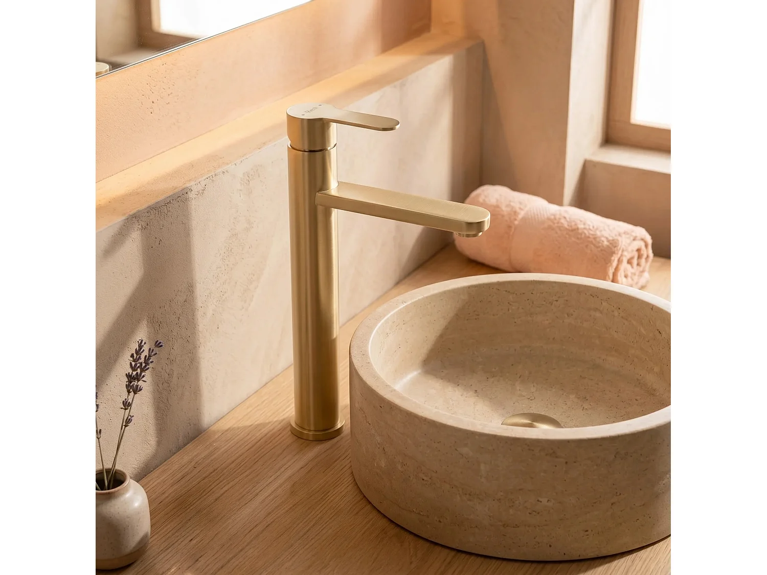 Wastafelkraan Rea Arcos High Brush Gold