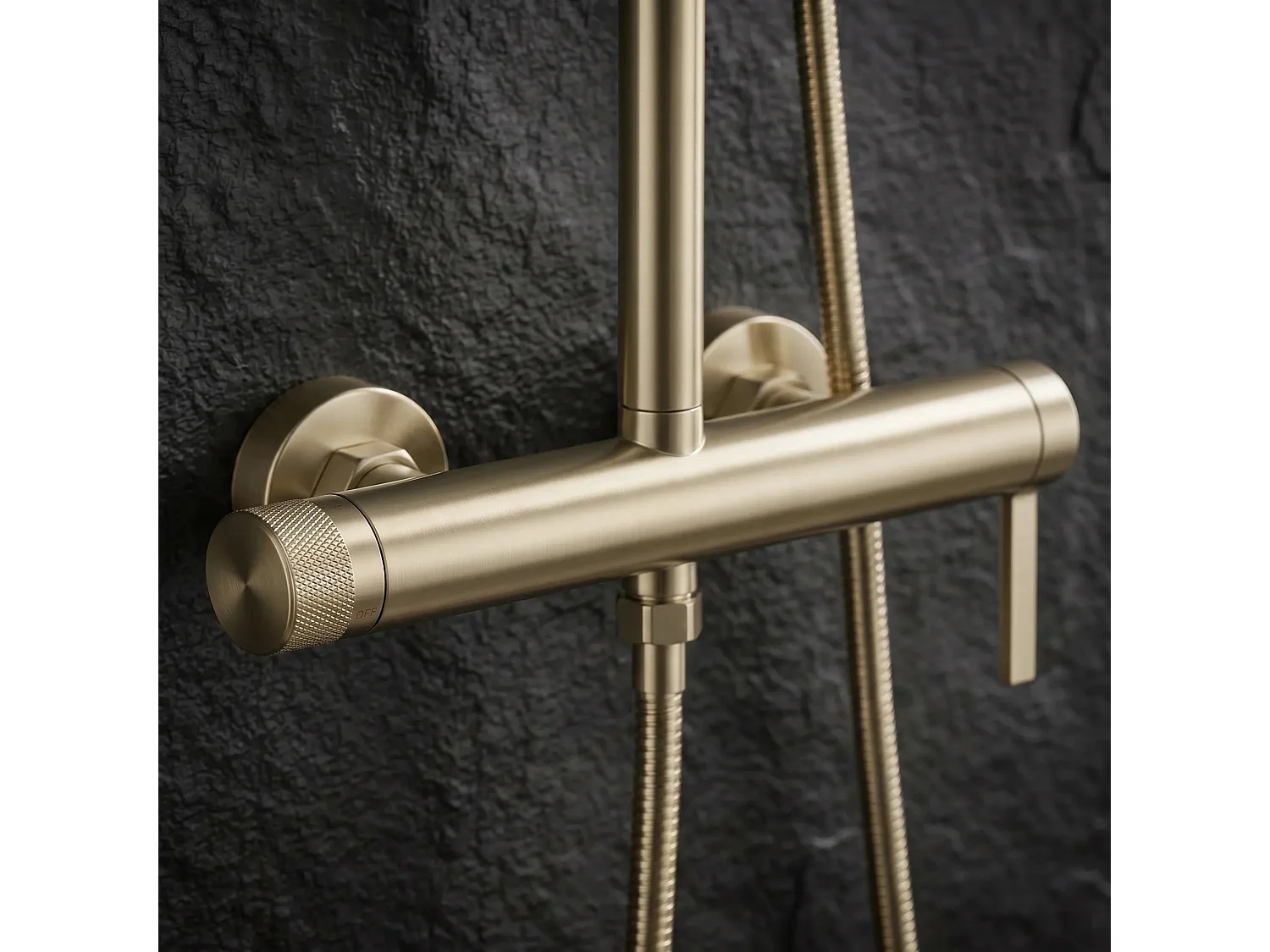 Ensemble De Douche Rea Rivo Brush Gold