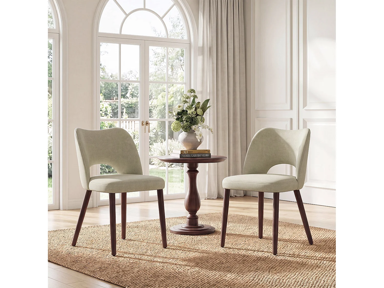 Set van 2 stoffen eetkamerstoelen met gebogen open rugleuning, dikke gevoerde zitting, massief houten poten, donkerbeige
