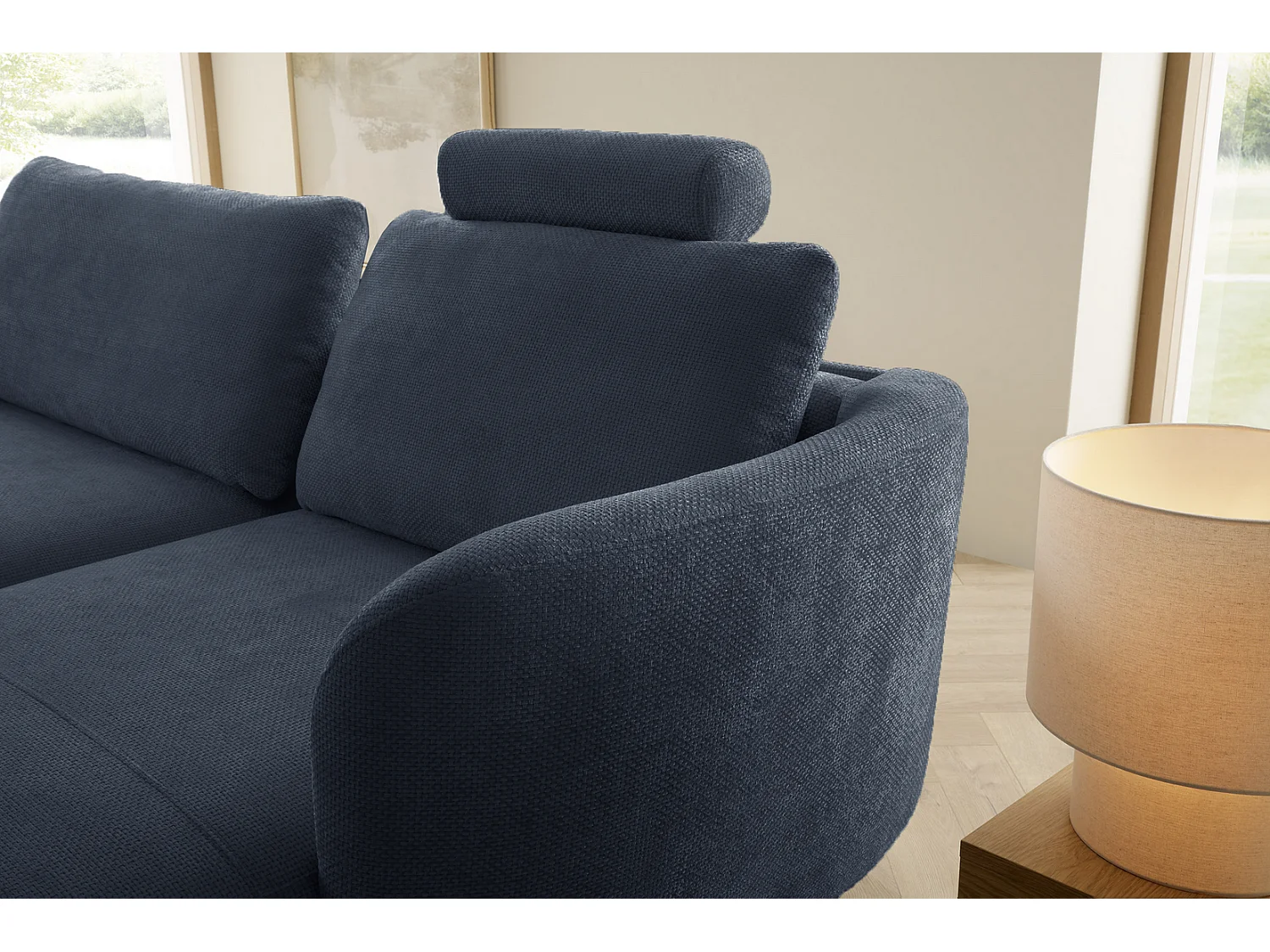 Canapé d'angle convertible 260 cm Kendra sur pieds de 15 cm, coffre de rangement, poufs boules, droite, Bleu
