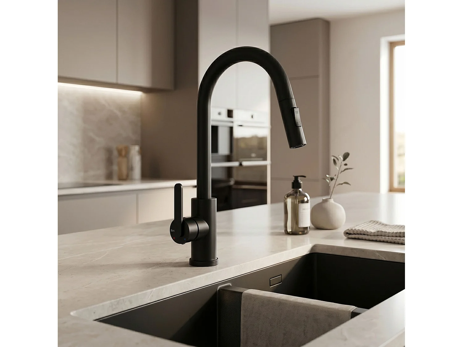 Robinet De Cuisine Rea Ontario Black