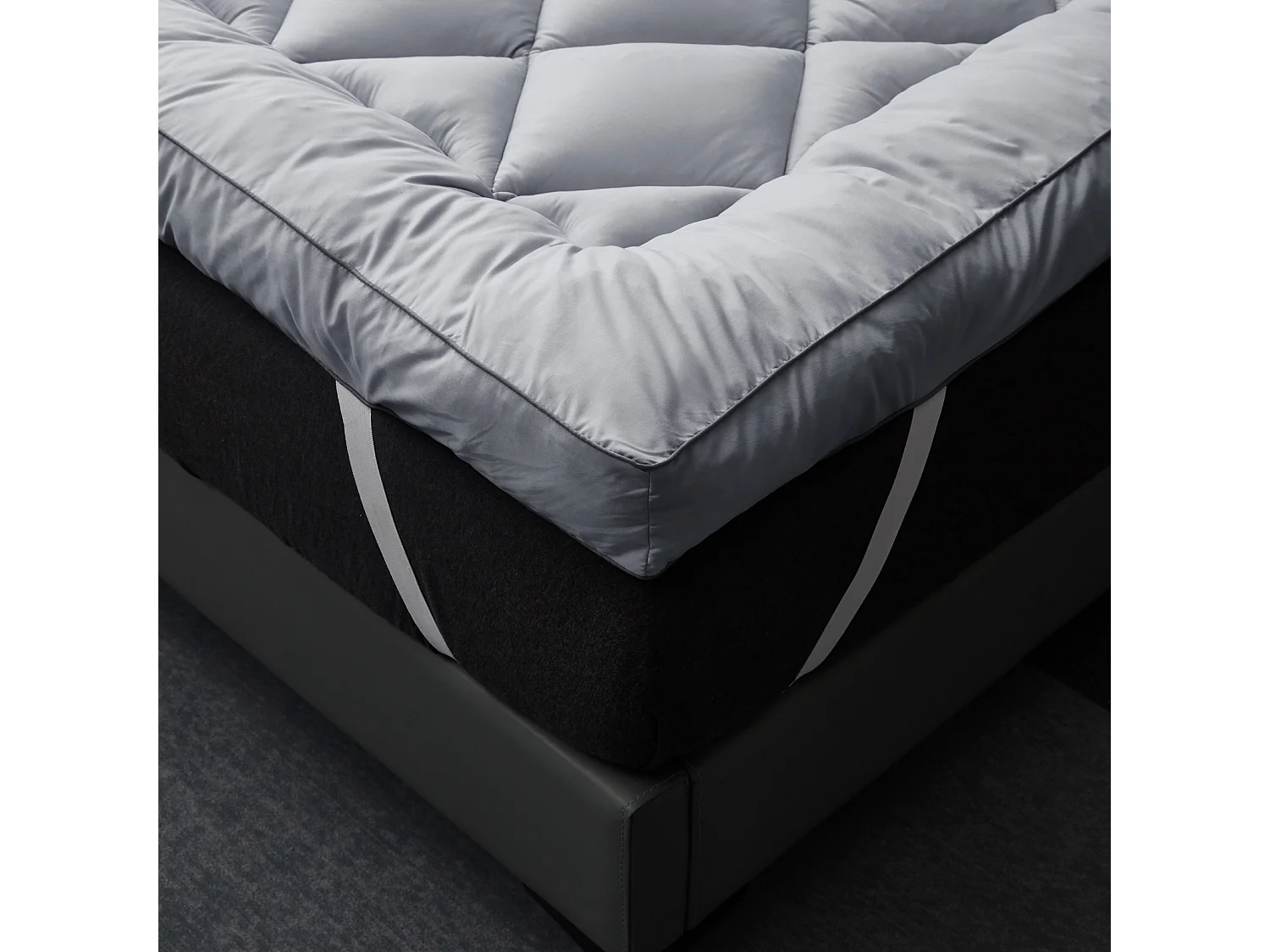 4 Inch Shredded Memory Foam Mattress Topper - Single