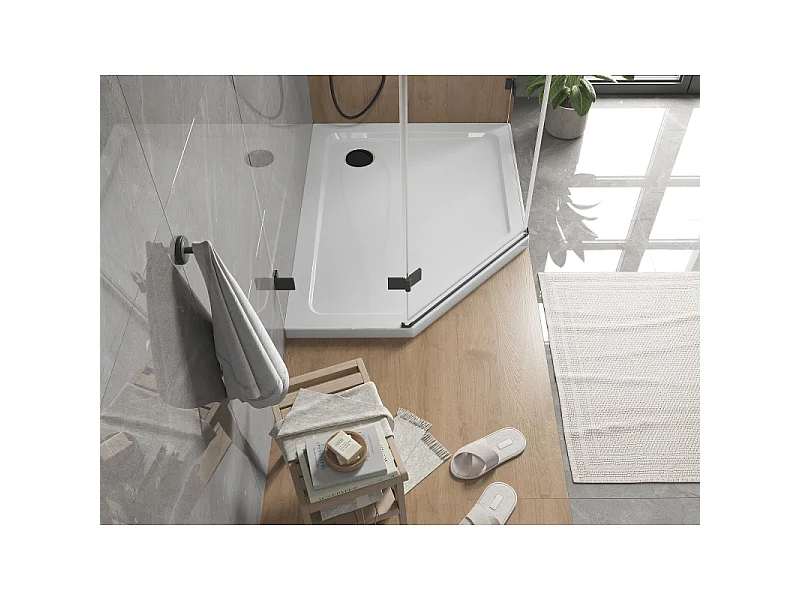 Mexen Flat Fünfeck-Duschwanne Slim rechts 90 x 80 cm, weiß, schwarzer Siphon - 41P108090R-B