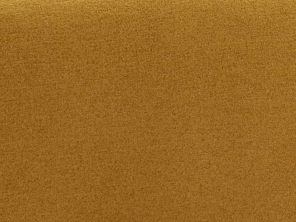 Slaapfauteuil van mosterdgele stof URIBIA