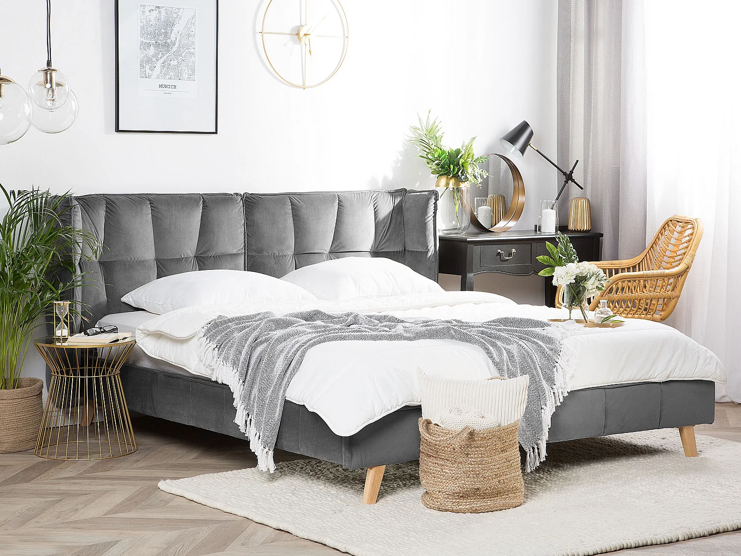 Bett mit Lattenrost Samtstoff SENLIS 180 x 200 cm Grau