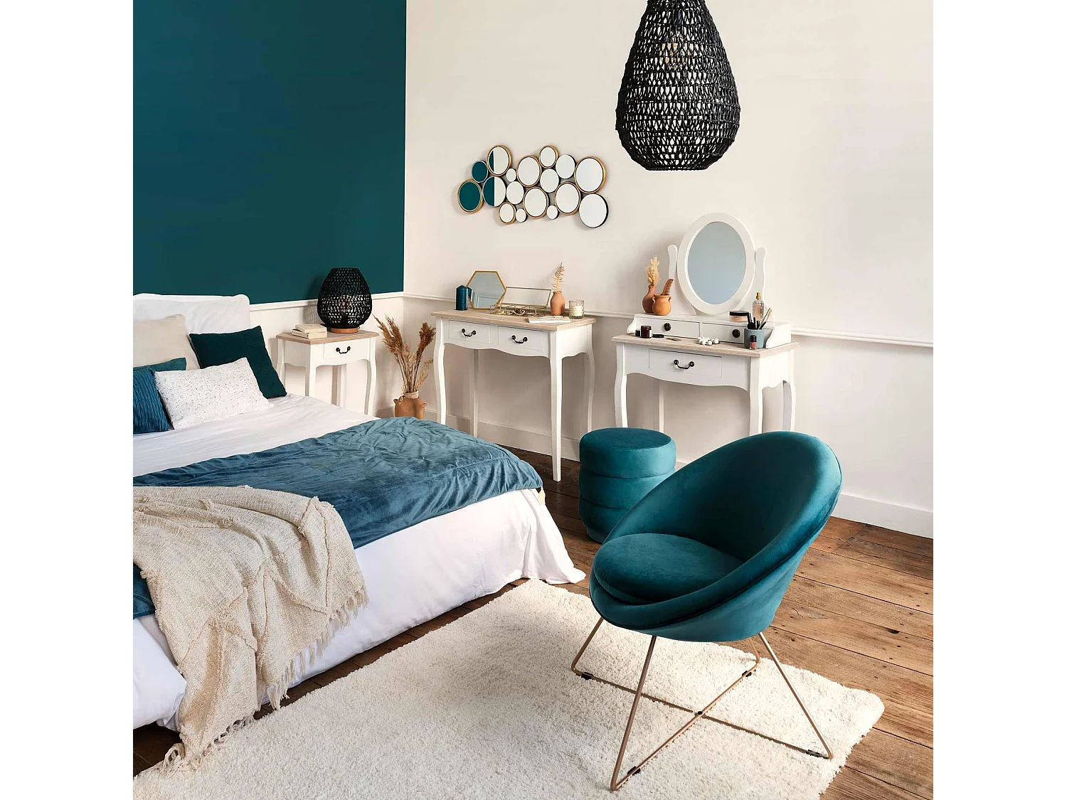 Sillón de terciopelo estilo años sesenta