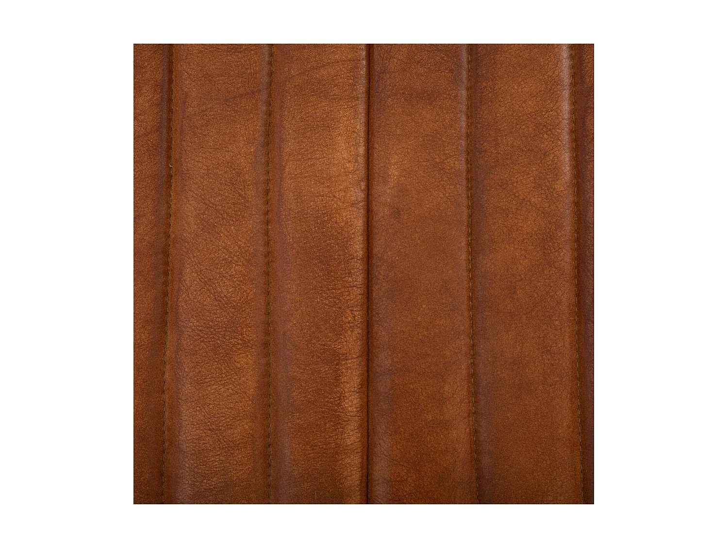 Fauteuil rétro en Cuir Cognac et structure en Métal Noir