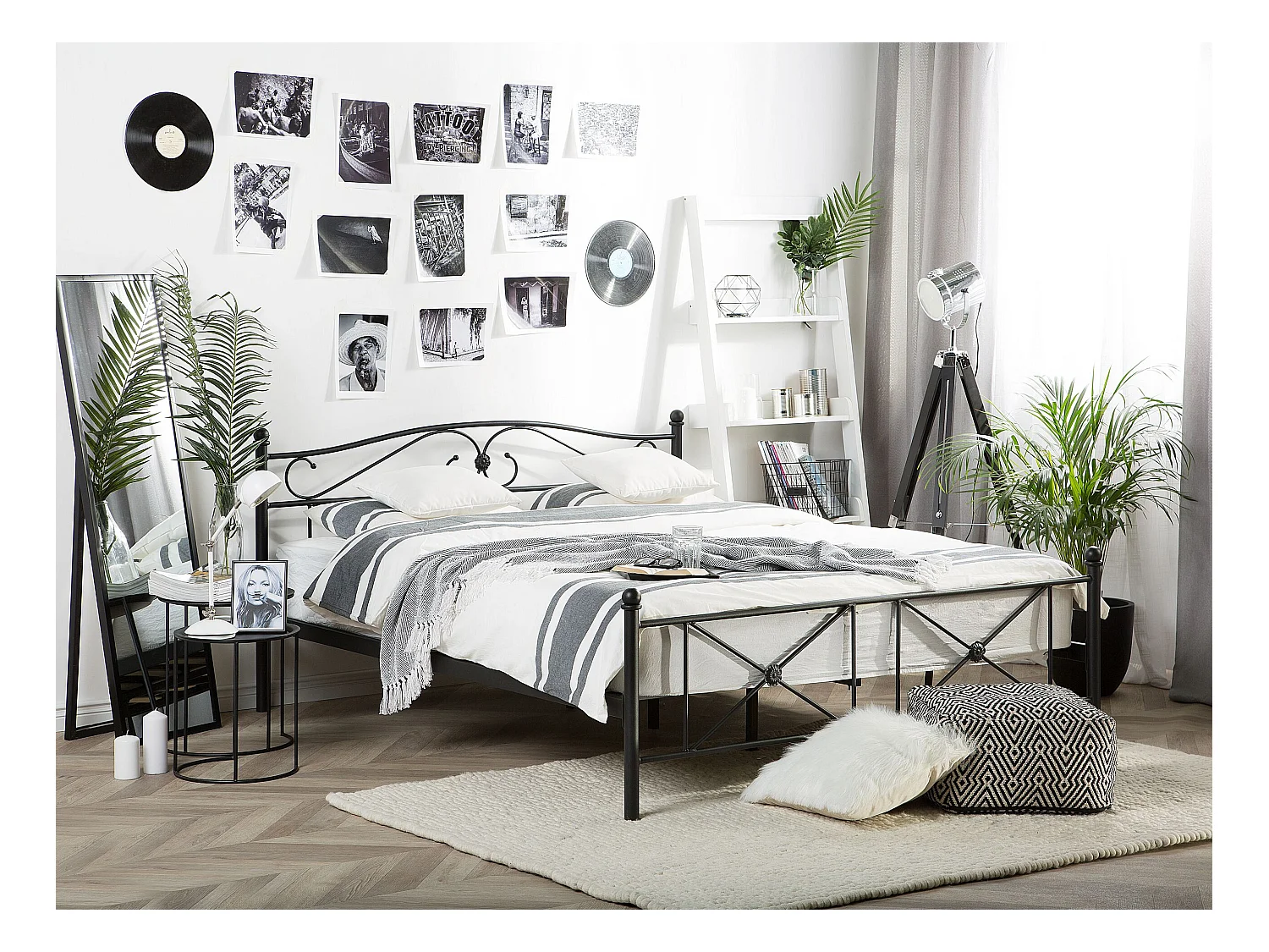 Letto Metallo RODEZ 140 x 200 cm Nero