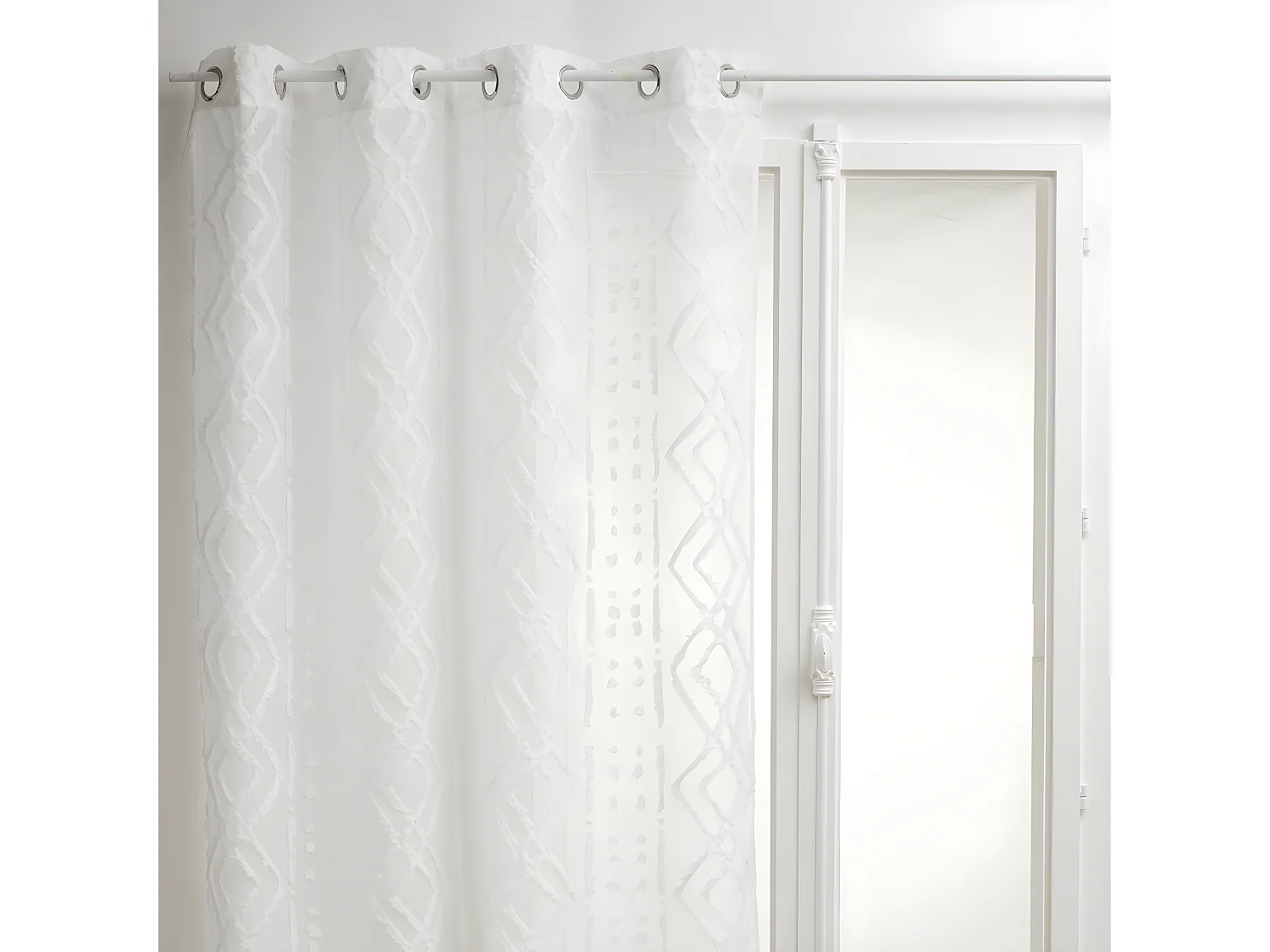 Voilage à œillets Blanc motif Jacquard 140 x 240 cm
