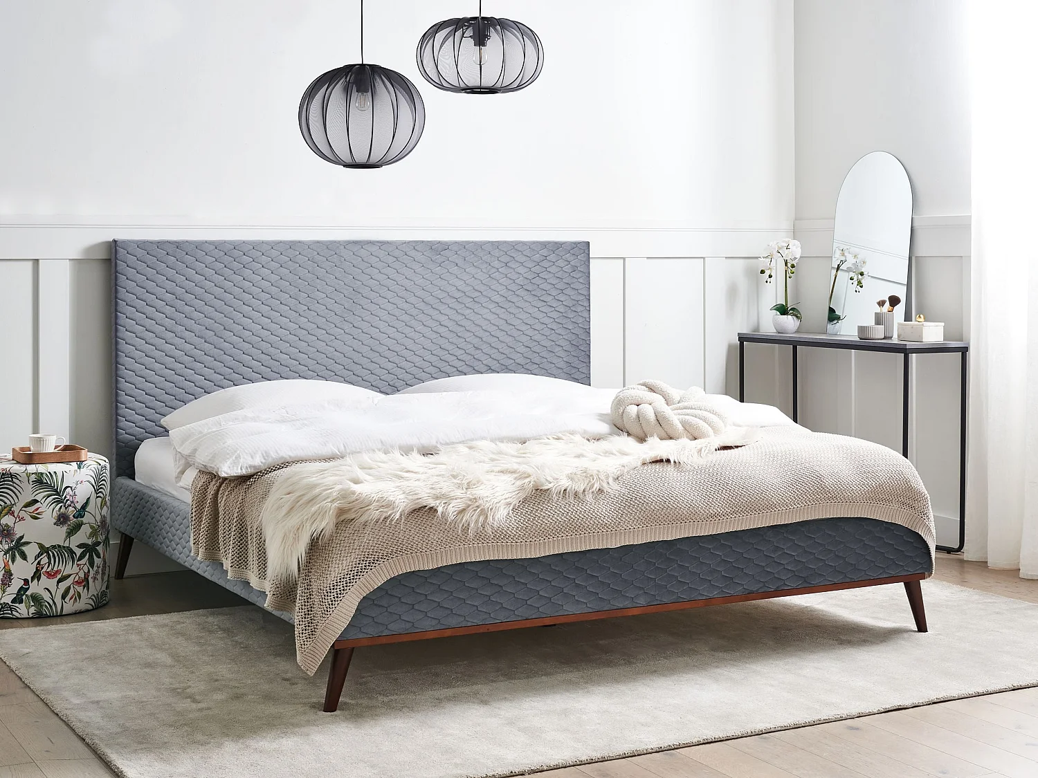 Lit avec sommier Velours BAYONNE 180 x 200 cm Gris clair