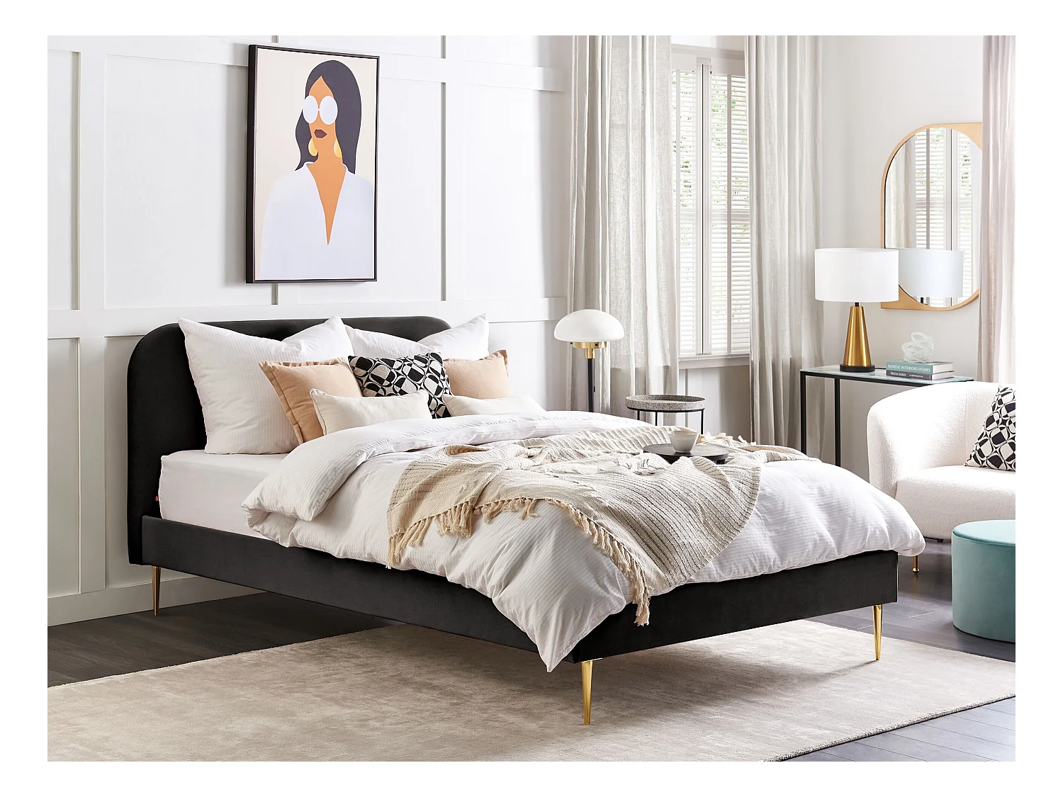 Polsterbett Samtstoff schwarz mit Lattenrost 160 x 200 cm Metallfüße gold Flayat
