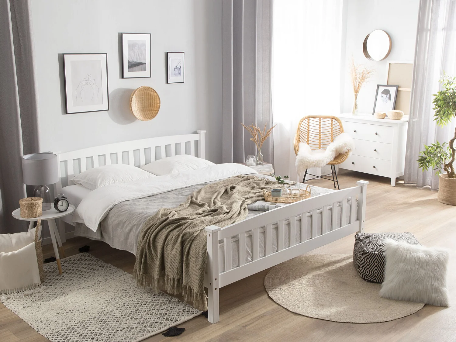 Lit avec sommier Bois de pin GIVERNY 180 x 200 cm Blanc
