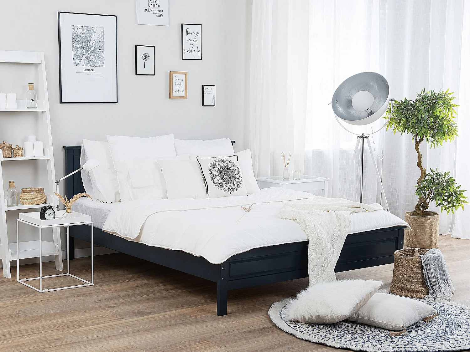 Lit avec sommier Bois de pin OLIVET 180 x 200 cm Bleu foncé