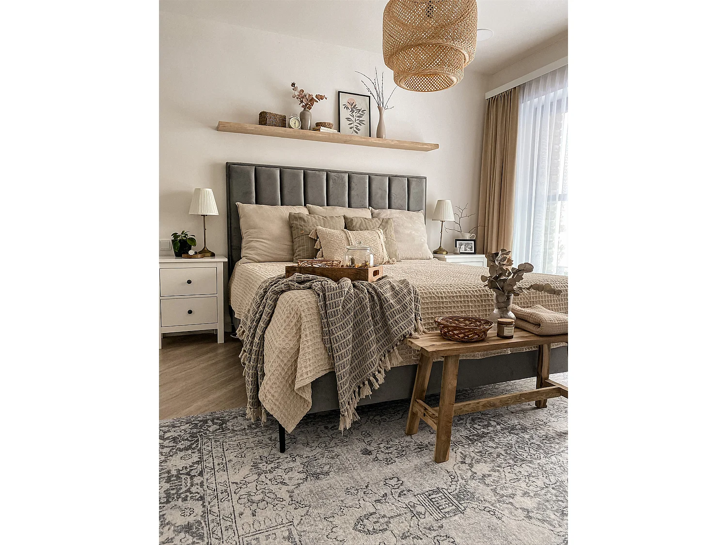 Cama con almacenaje Terciopelo SEZANNE 180 x 200 cm Gris claro