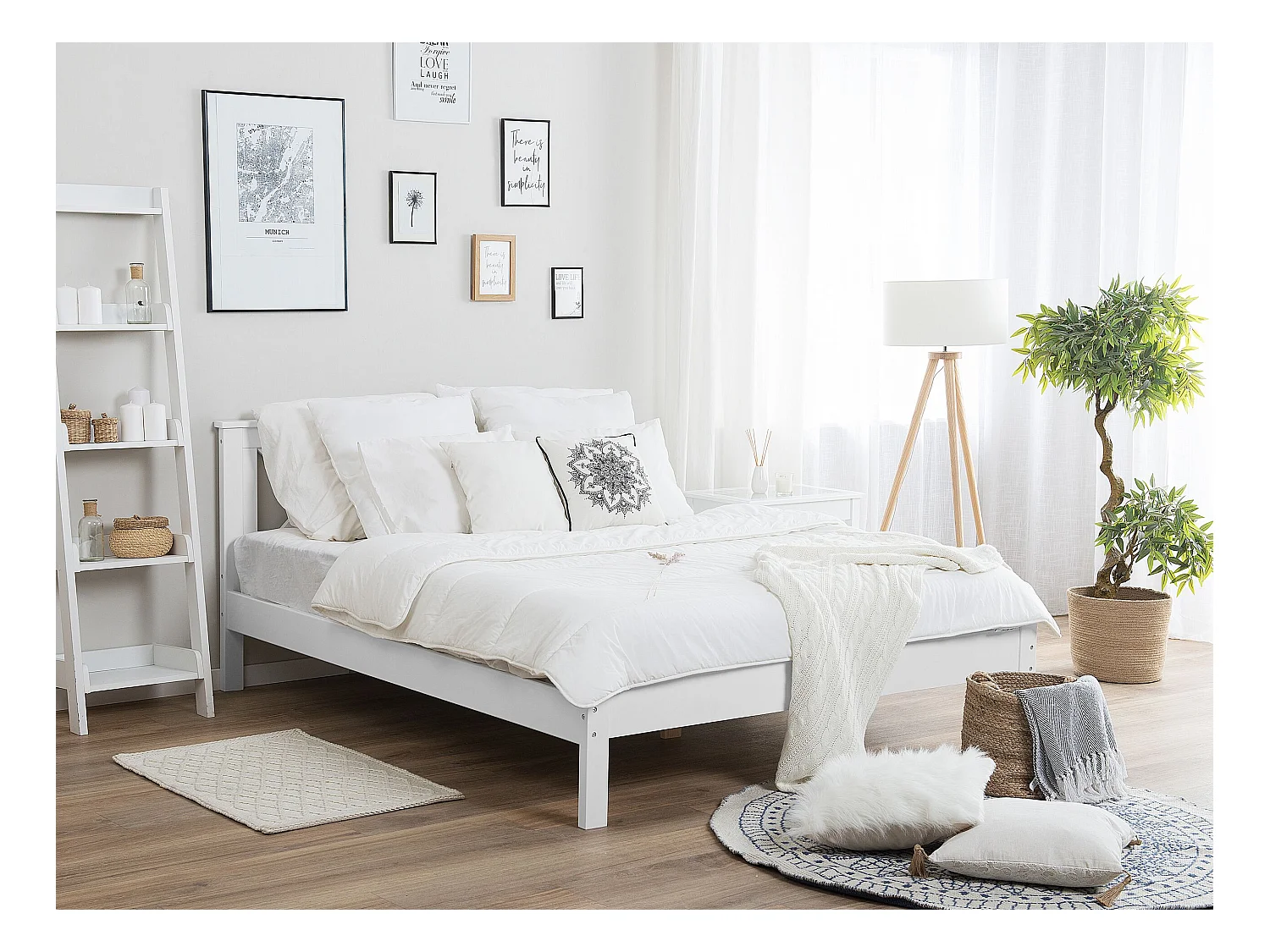 Lit avec sommier Bois de pin TANNAY 180 x 200 cm Blanc