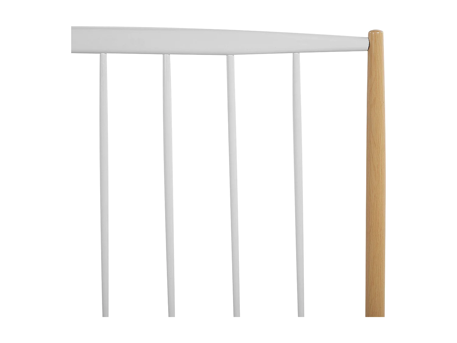 Minimalistisches Metallbett weiß mit hohem Kopfteil Lattenrost 180x200 cm Maurs