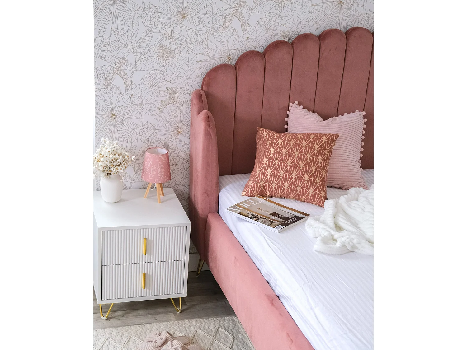 Lit avec sommier Velours AMBILLOU 160 x 200 cm Rose