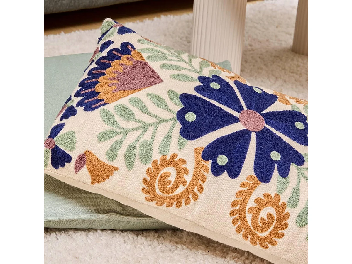 Coussin Déco Brodé "Hary" 30x50cm Multicolore