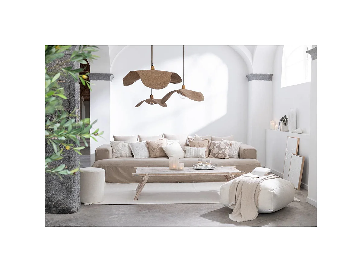 Coussin Déco Brodé "Fleurs" 45x45cm Beige