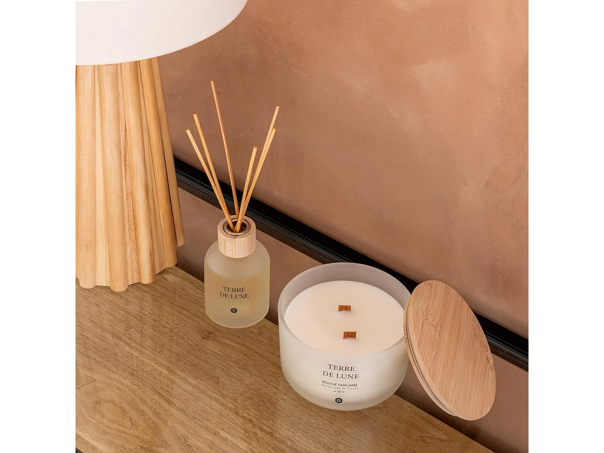 Bougie Parfumée en Verre "Sana" 420g Terre de Lune