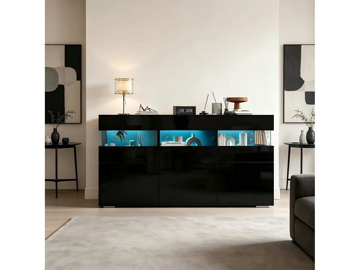 Buffet 3 portes avec 7 espaces de rangement et portes en acrylique -  LED - Panneaux de particules - 140 × 40,5 × 66,5 cm - Noir