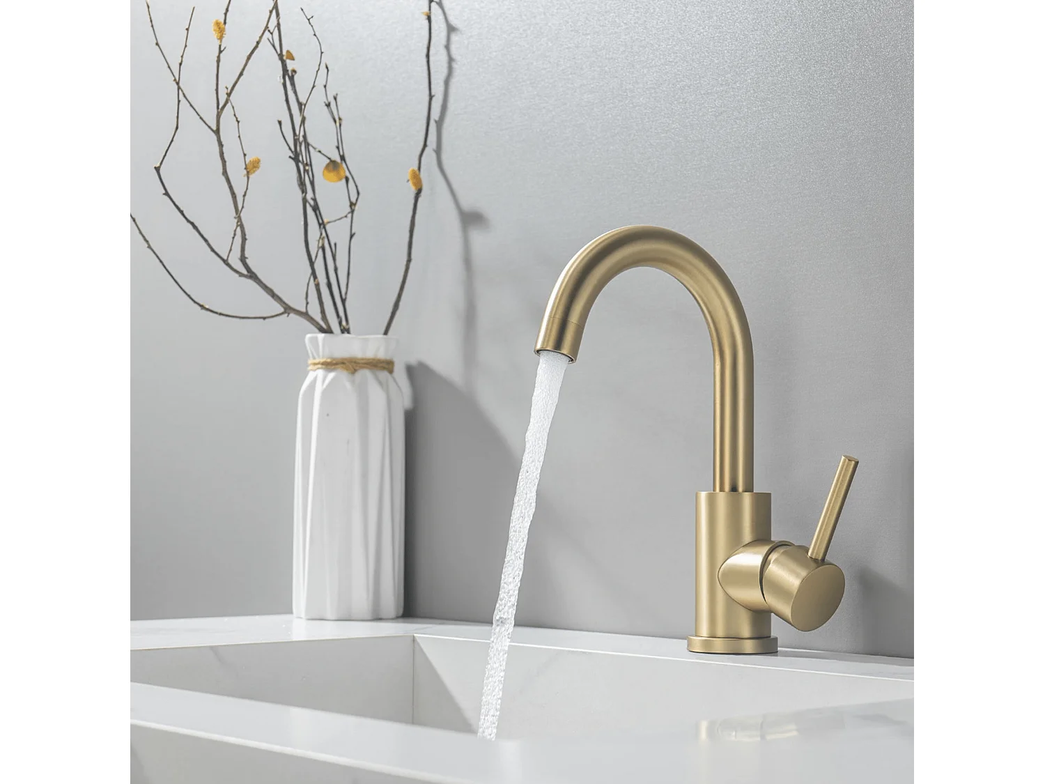 Mitigeur de lavabo LOMAZOO doré Lysa