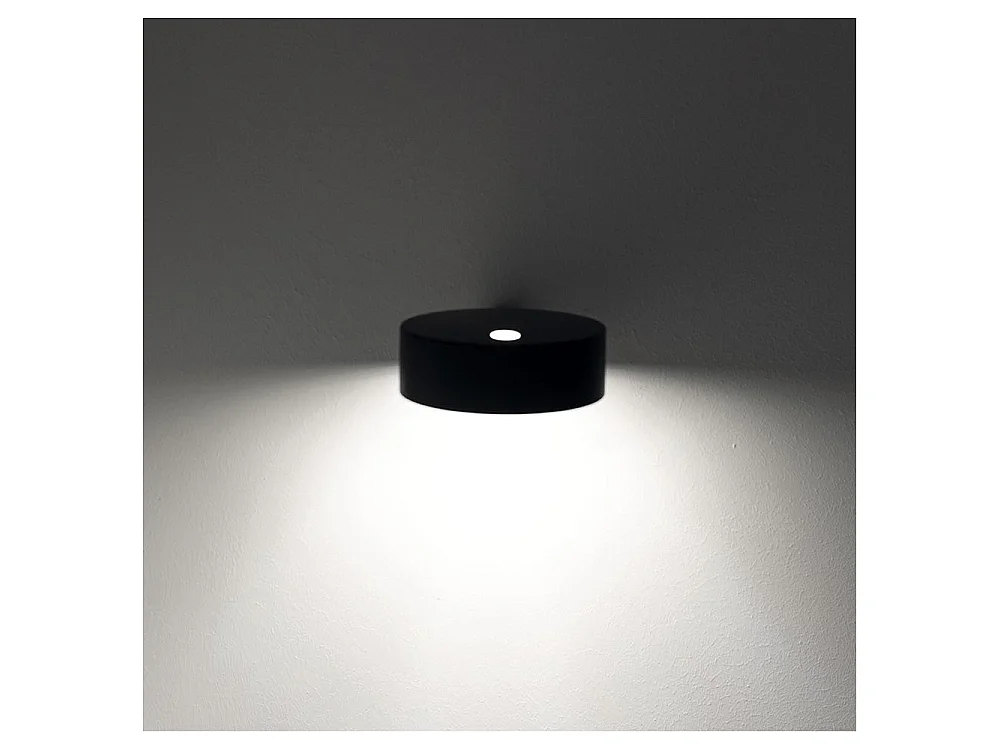 Zafferano SUPER O Lampada a led da parete Nera ricaricabile e dimmerabile