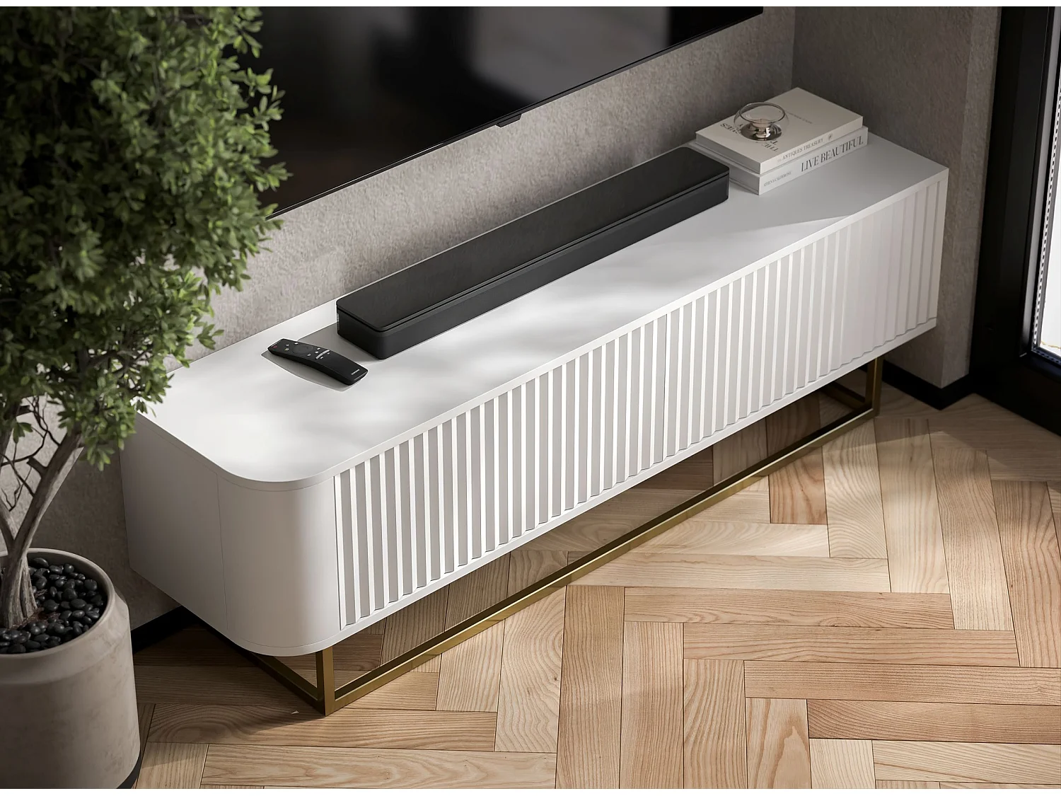 Mueble de TV con 2 puertas, frentes en relieve, blanco mate, patas de metal dorado, 140 cm - AURORA