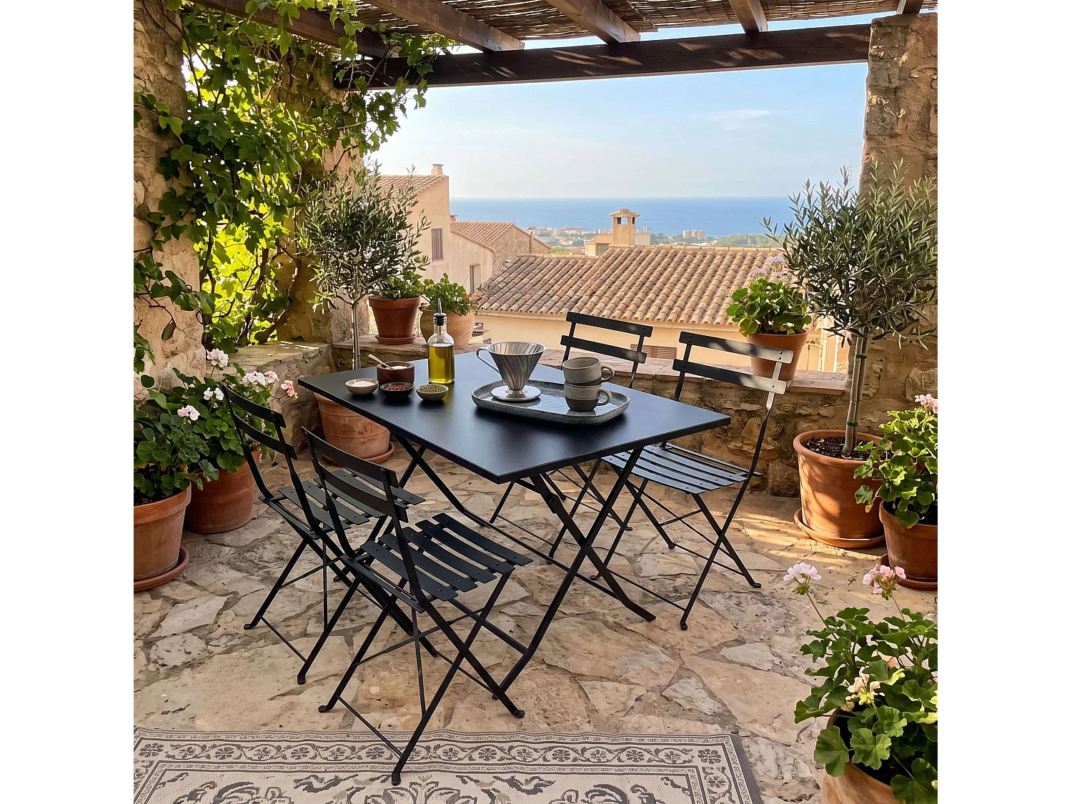 Conjunto de jardim Greensboro Black: mesa e 4 cadeiras dobráveis