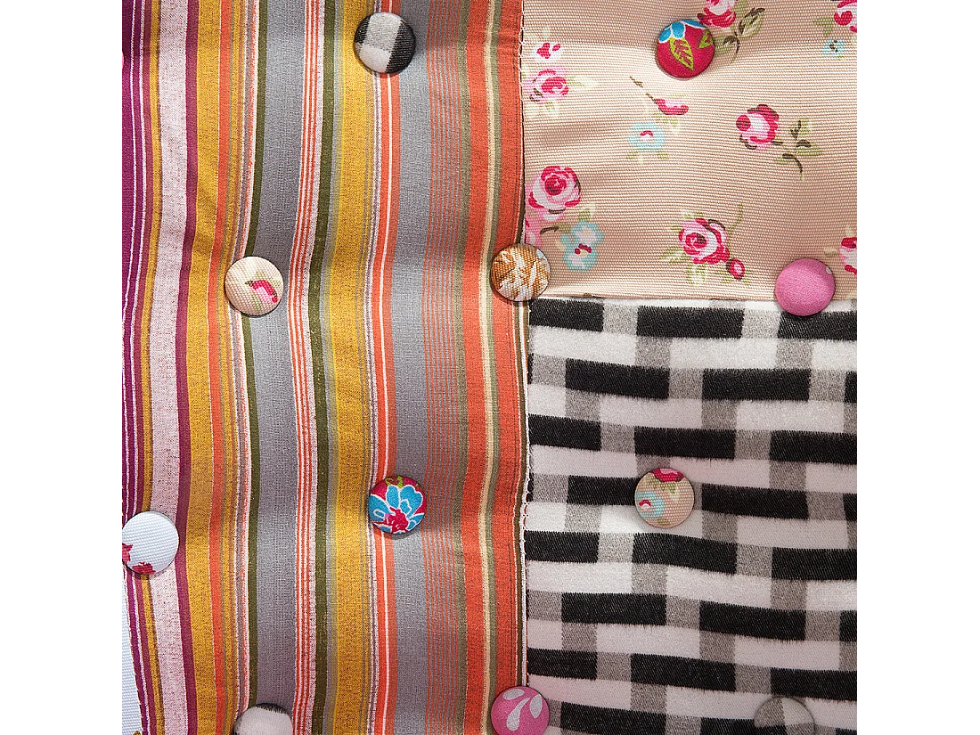 Trendy Sessel Polsterbezug dekorative Füße Patchwork bunt rosa Mandal