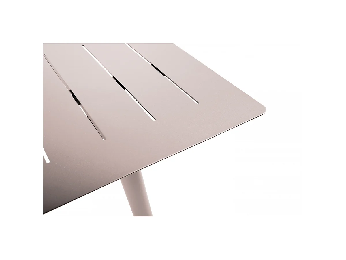 Table Rectangulaire En Aluminium Inari Coloris Muscade