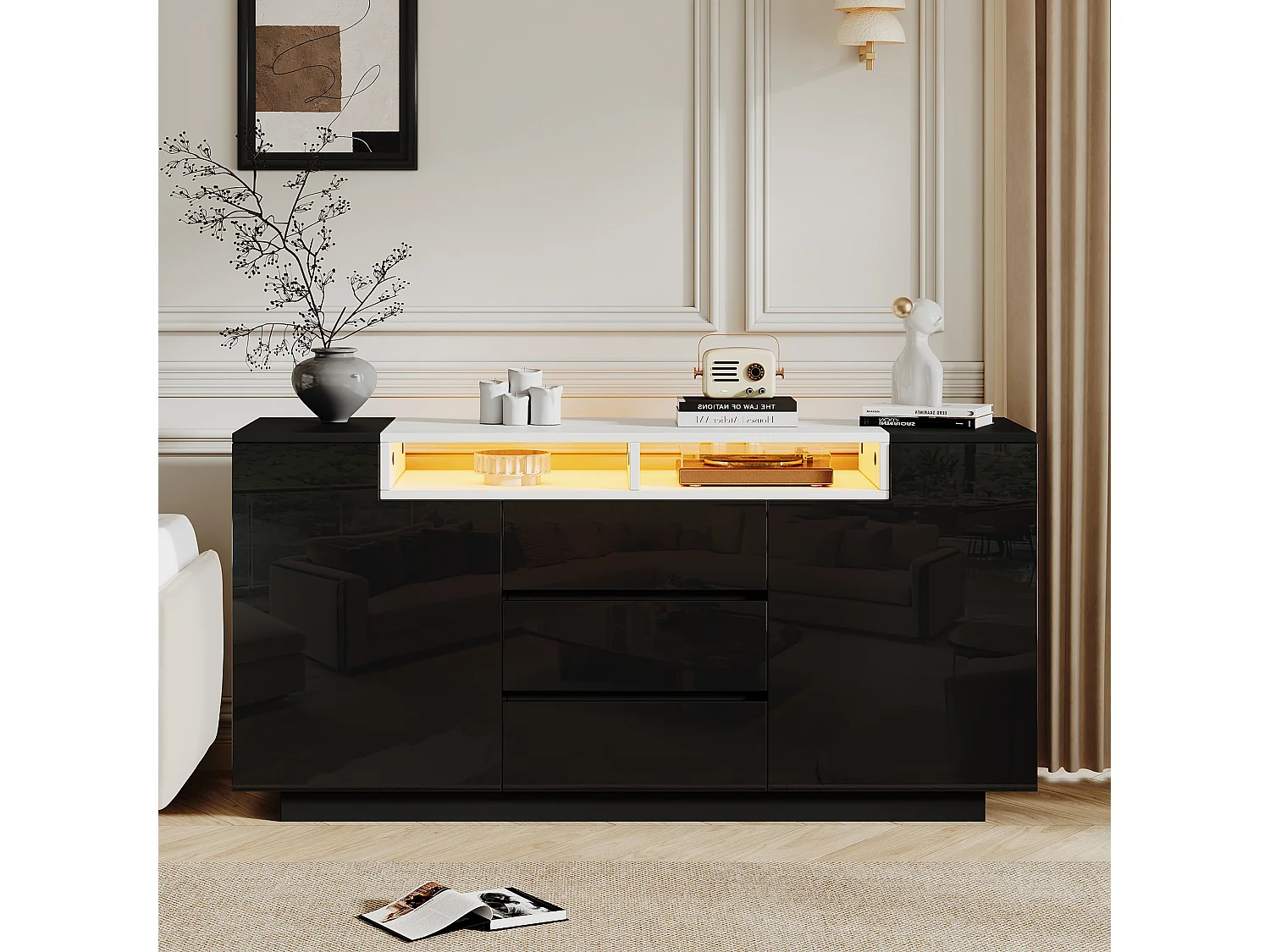 Buffet brillant 140x60x48 cm - avec 2 portes en forme de L et 3 tiroirs - Avec éclairage LED - Étagères réglables - Noir