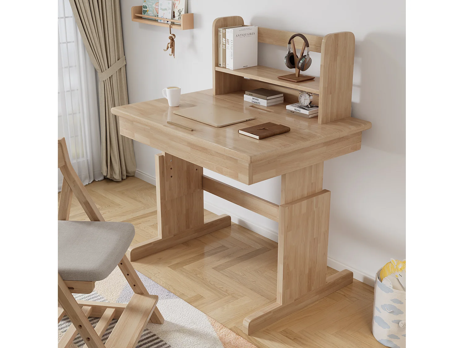 Höhenverstellbarer Kinderschreibtisch 80 x 60 x 94–104 cm mit neigbarer Tischplatte (0–43°) und Buchablage – Massivholz, sicheres Design – Natur