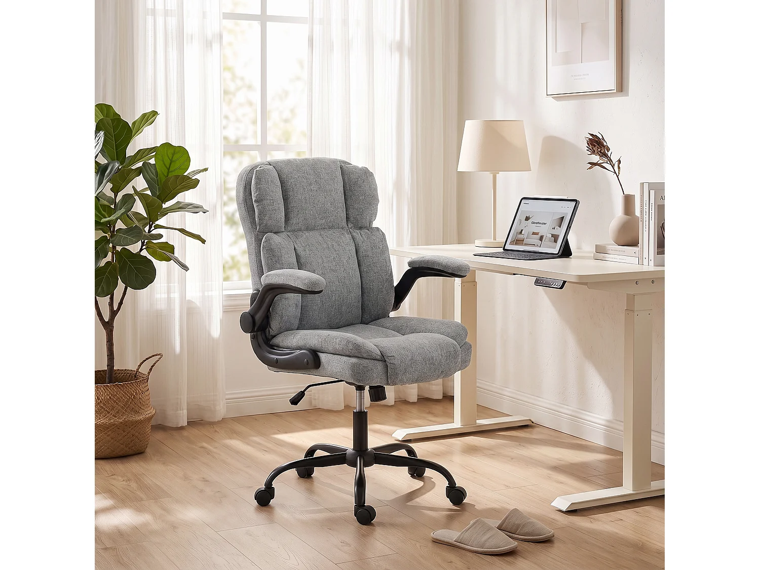 Sedia ufficio con altezza regolabile in tessuto effetto lino grigio