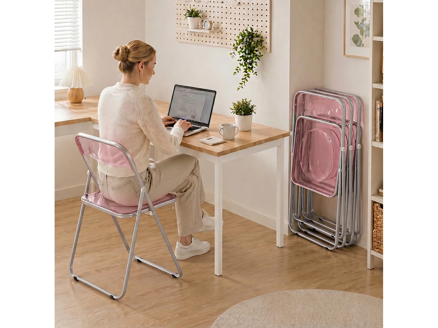 Set da 4 sedie pieghevoli in acrilico trasparenti, rosa