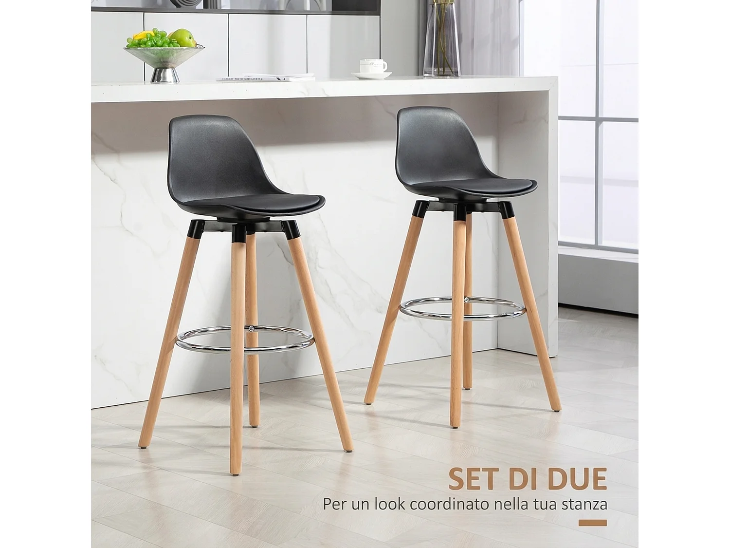 Set 2 sgabelli da bar stile nordico con schienale e poggiapiedi