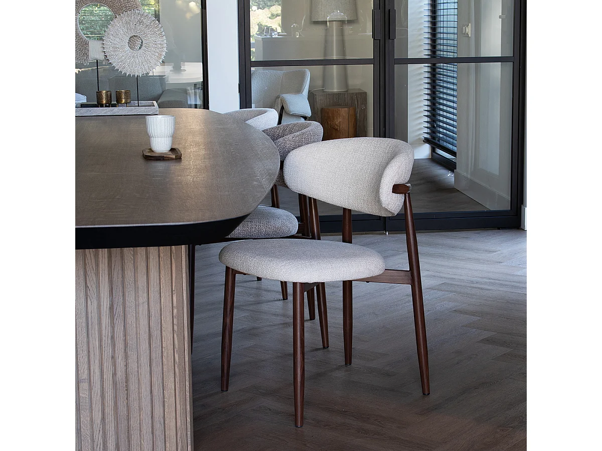Eetkamerstoel Alexia - Beige met Walnootkleurig Onderstel - Set van 2