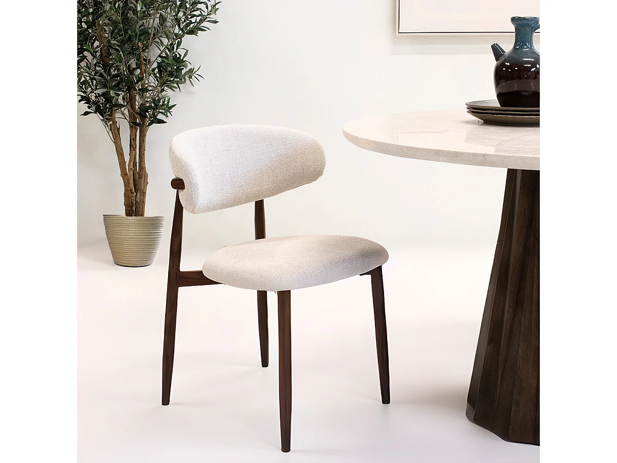 Eetkamerstoel Alexia - Beige met Walnootkleurig Onderstel - Set van 2