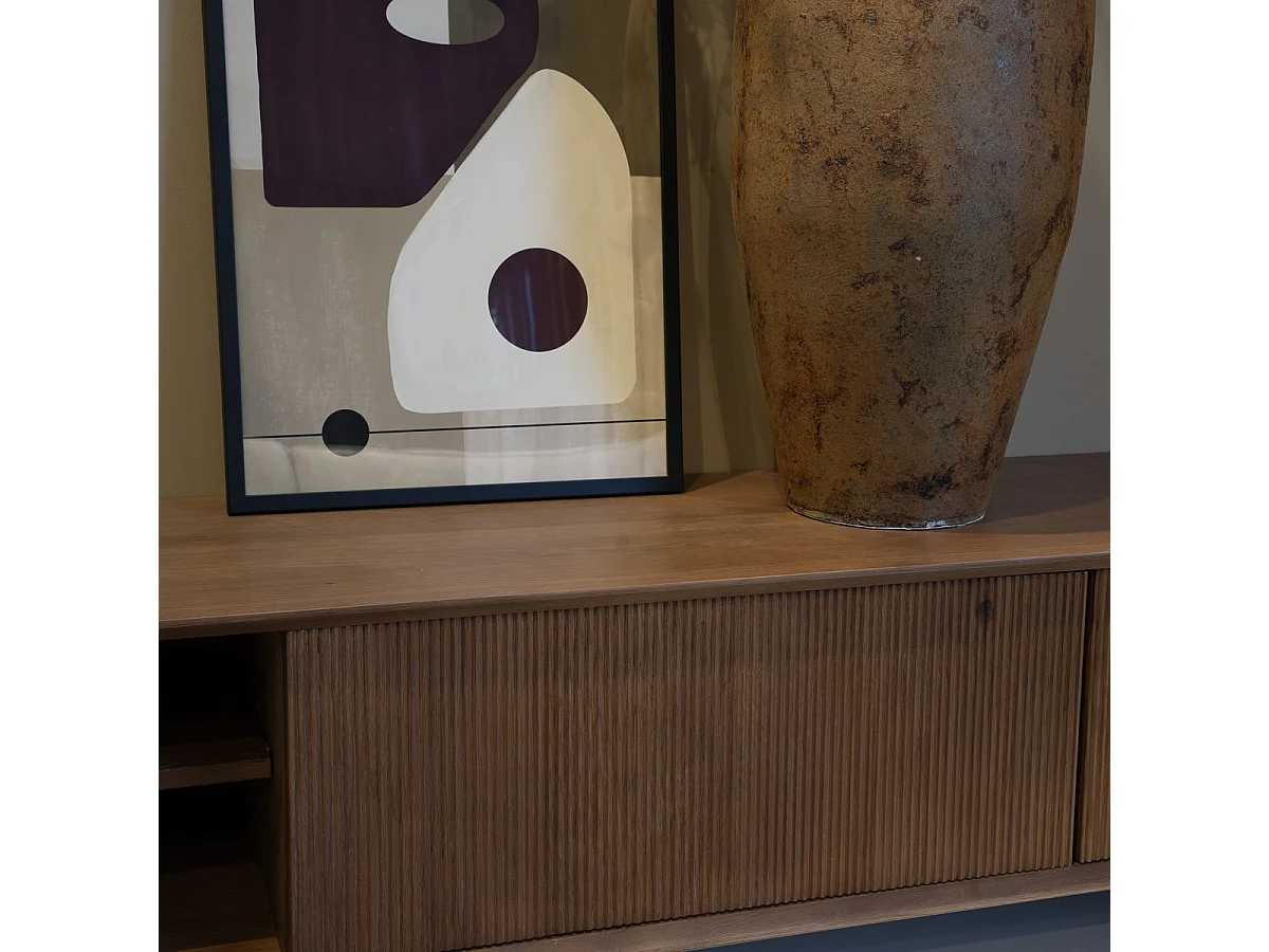 Tv-meubel Melide - Bruin Eiken met 2 Deuren en 6 Vakken - 200 x 40 x 45 cm