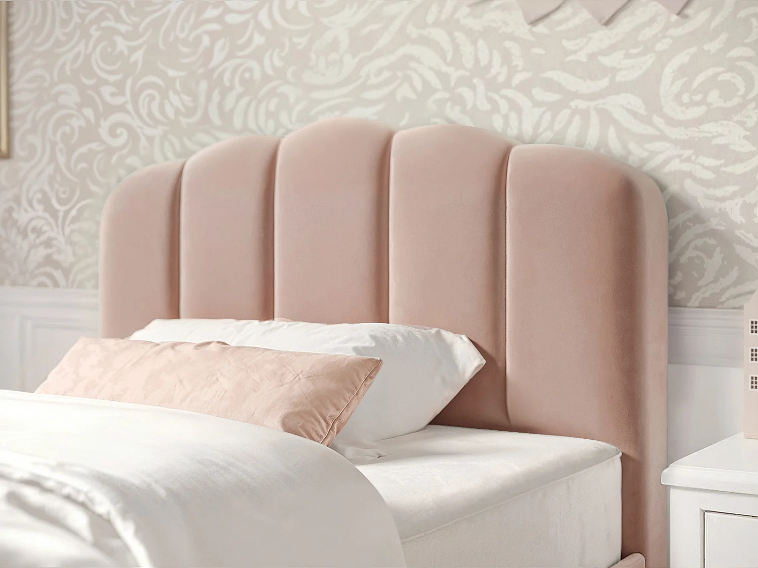 Flair Scallop Velvet Bed Frame Pink Single