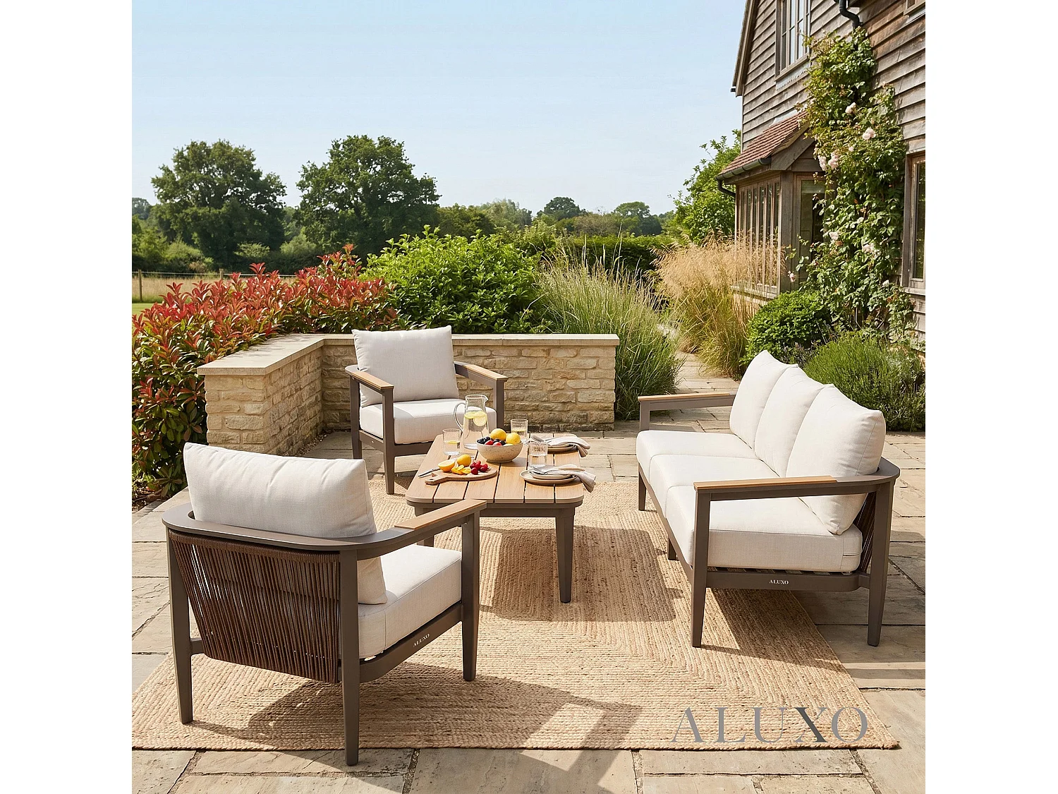 ALUXO Hemera 5-Seater Luxury Lounge Set - Truffle Aluminium & PS Wood Slat Table