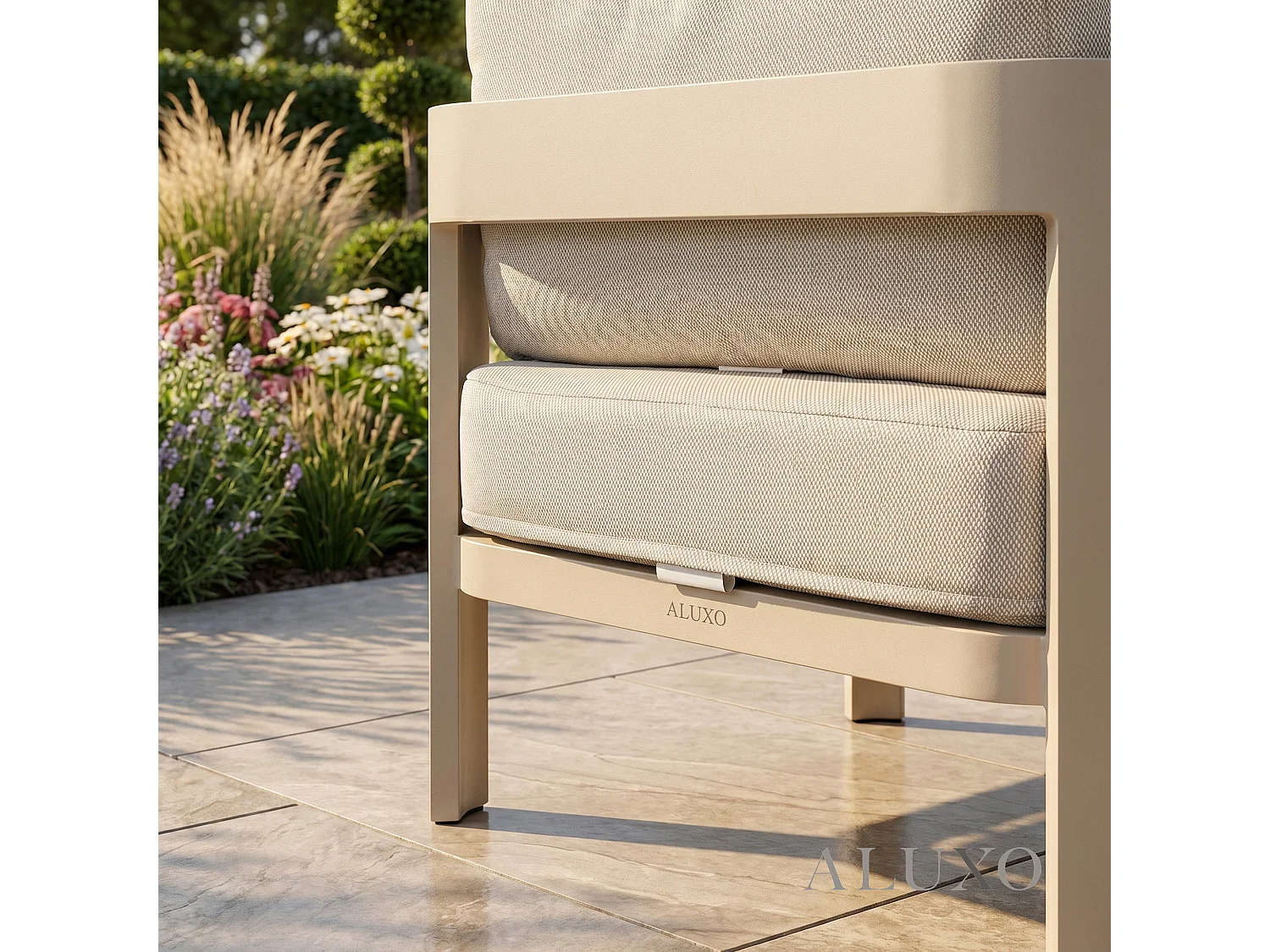 ALUXO Sofia 5-Seater Luxury Lounge Set - Taupe Aluminium & Slat Table