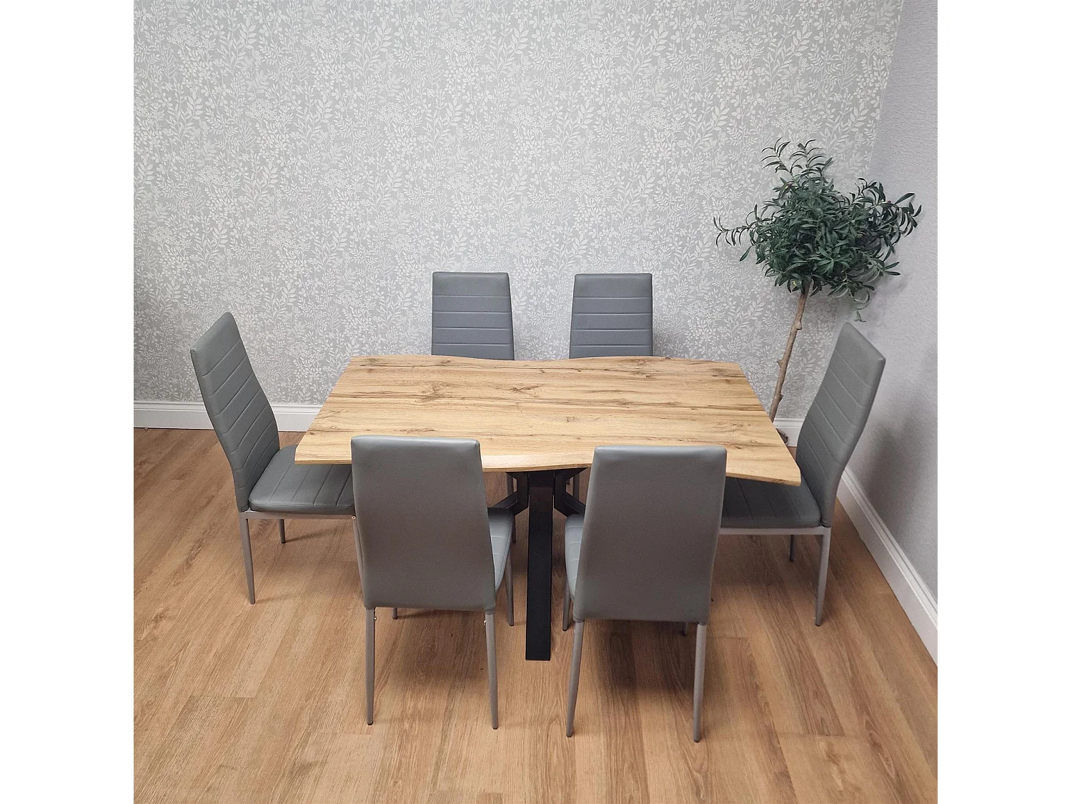 Modern Dining Table with 6 grey faux leather padded Chairs Kitchen Furniture