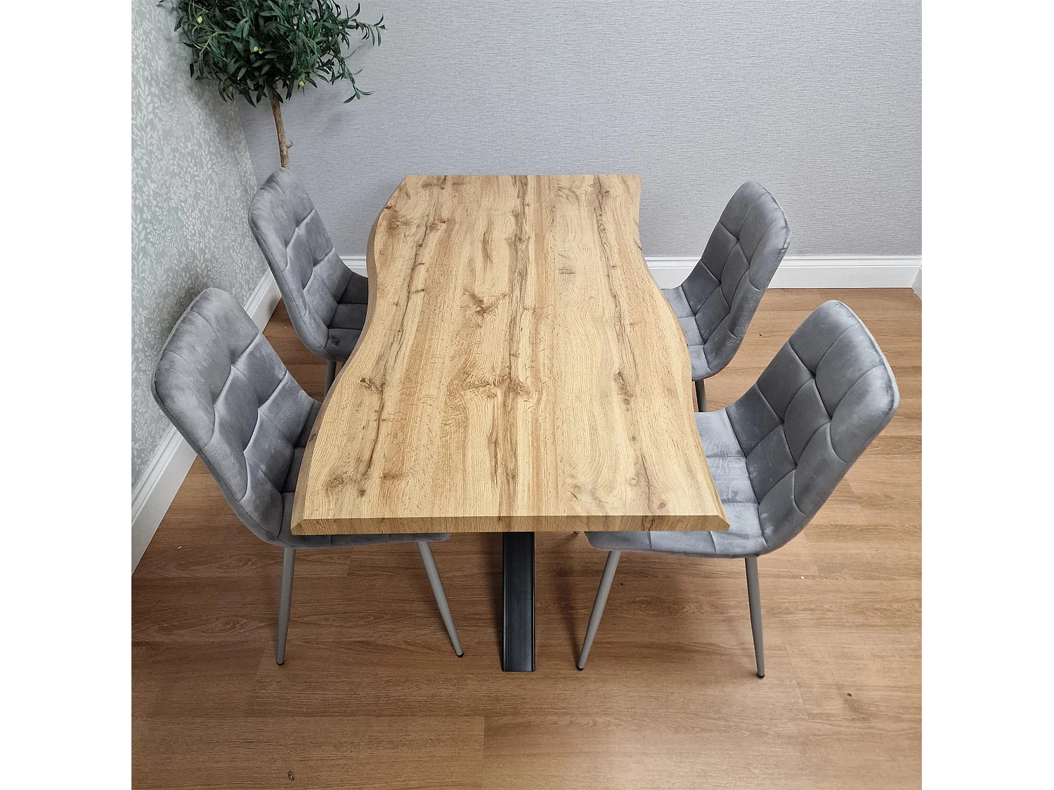 Modern Dining Table Set with 4 Grey Velvet Chairs Stylish Dining Room Furniture