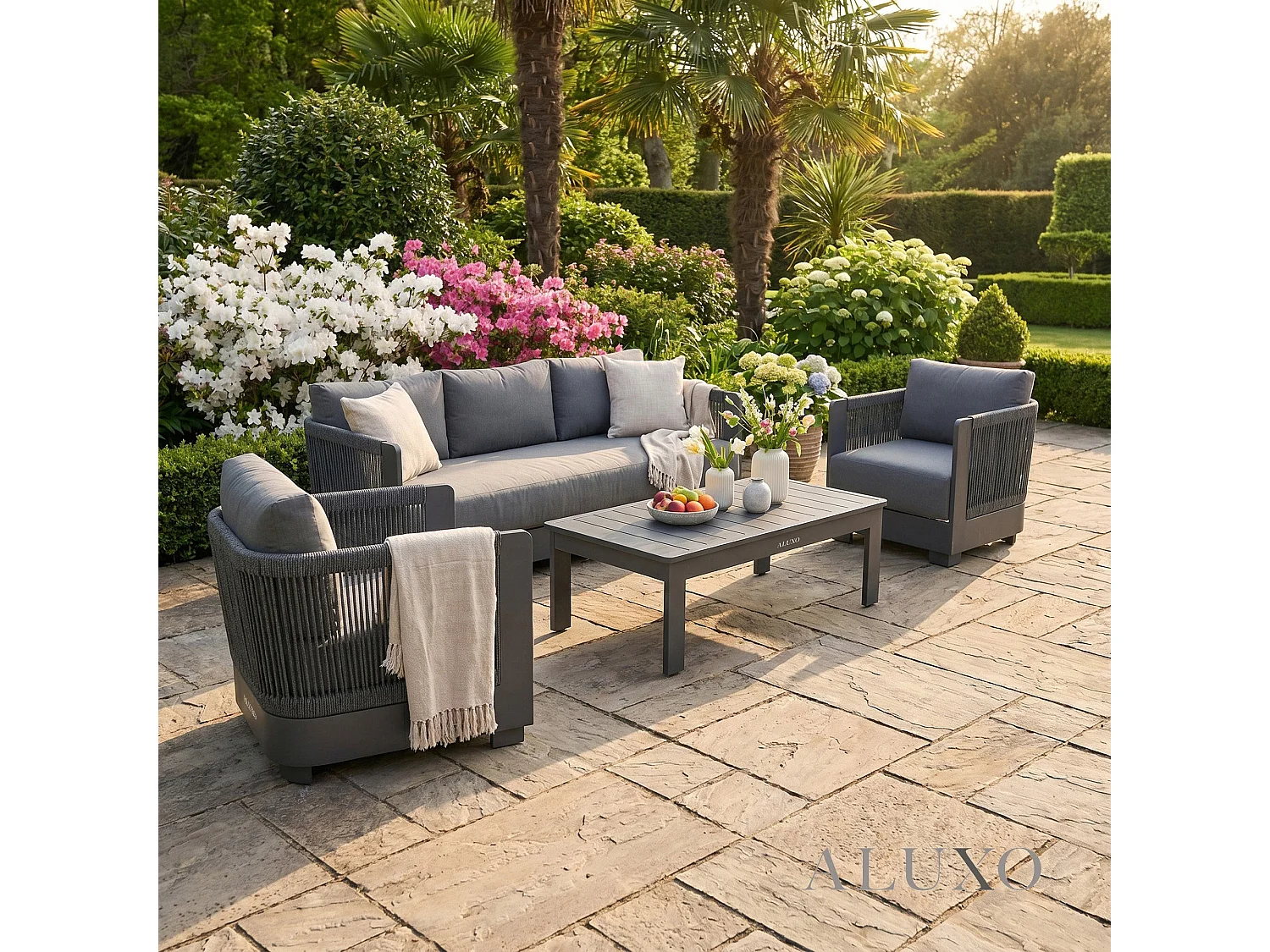 ALUXO Ares 5-Seater Luxury Lounge Set - Onyx Aluminium & Pebble Grey Cushions