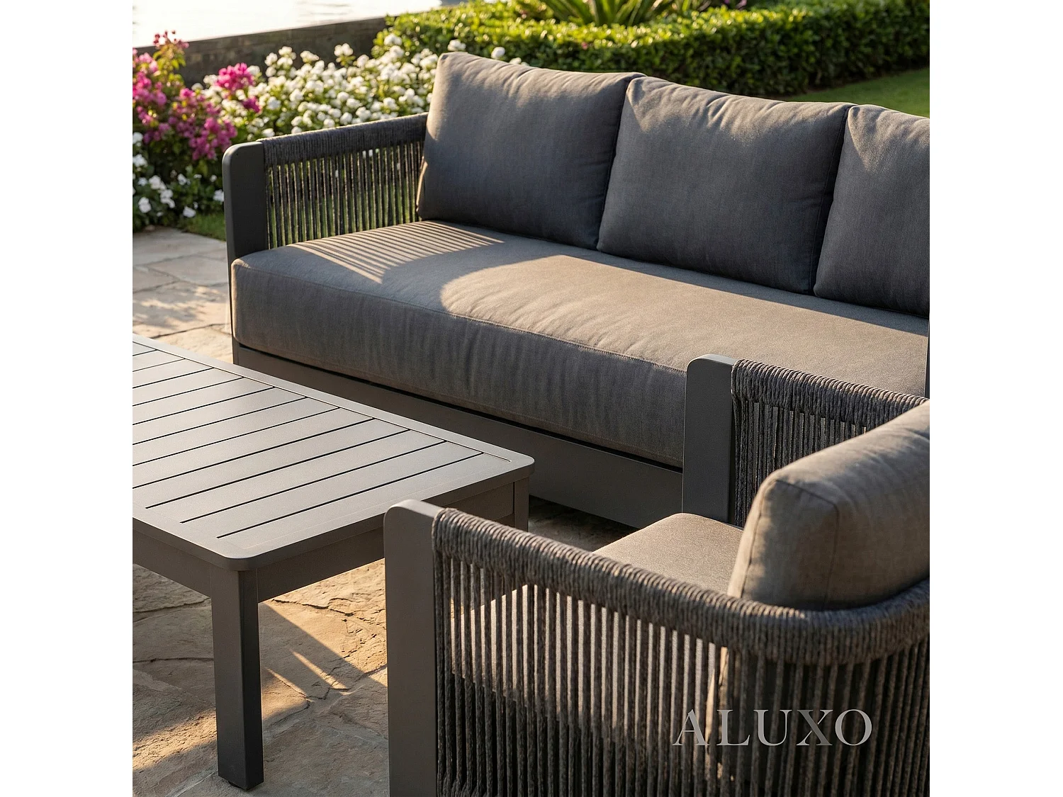 ALUXO Ares 5-Seater Luxury Lounge Set - Onyx Aluminium & Pebble Grey Cushions
