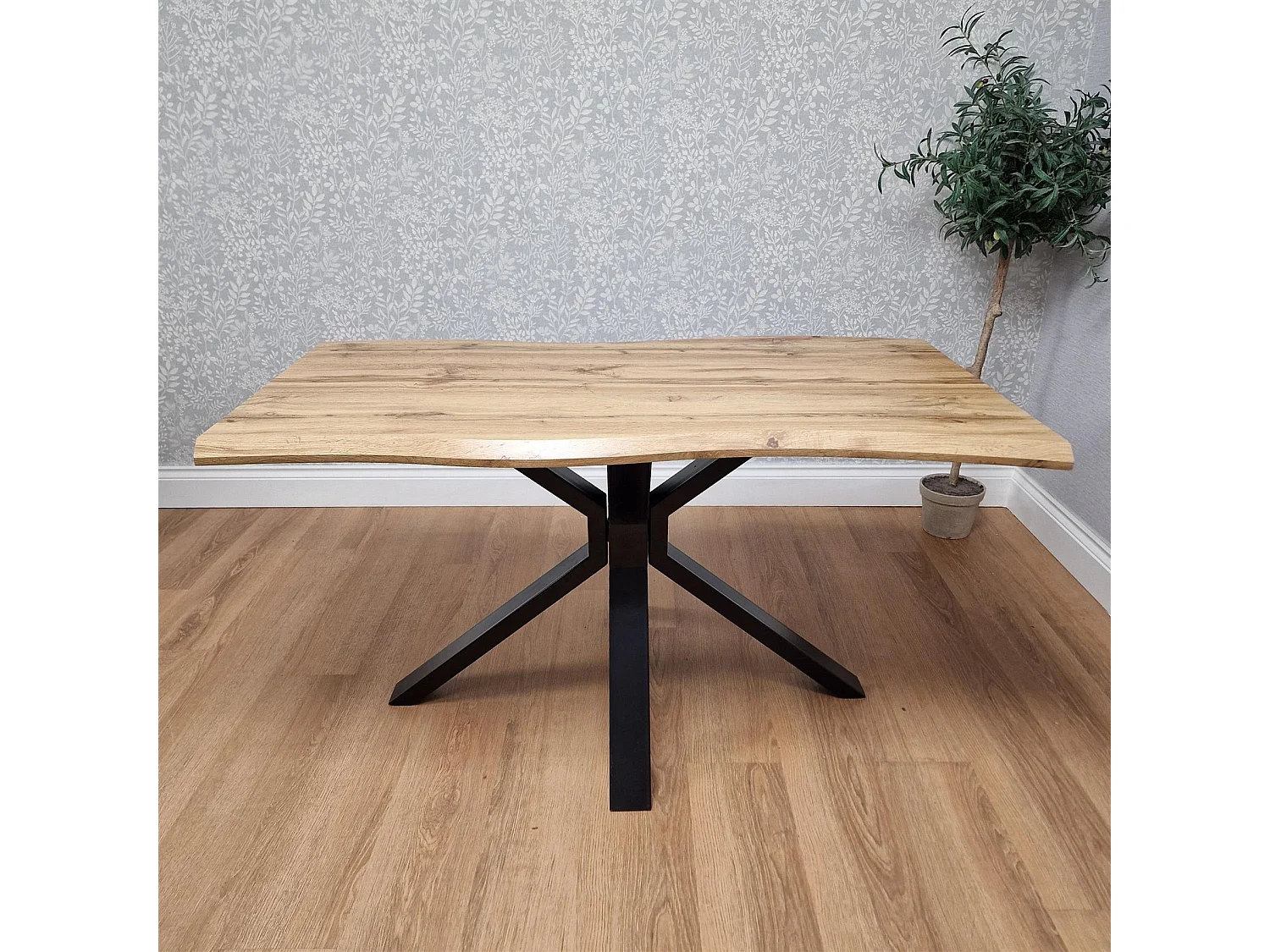Modern Dining Table with 4 Black Gem pattern Faux Leather Chairs