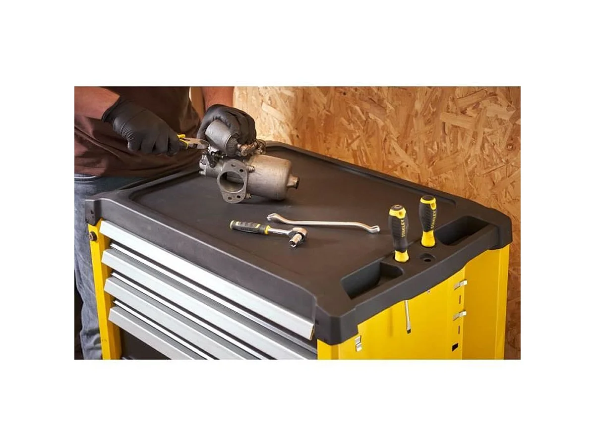 Chariot d’atelier Stanley STST74305-1 5 tiroirs, charge 300 kg, fermeture centralisée, jaune et noir