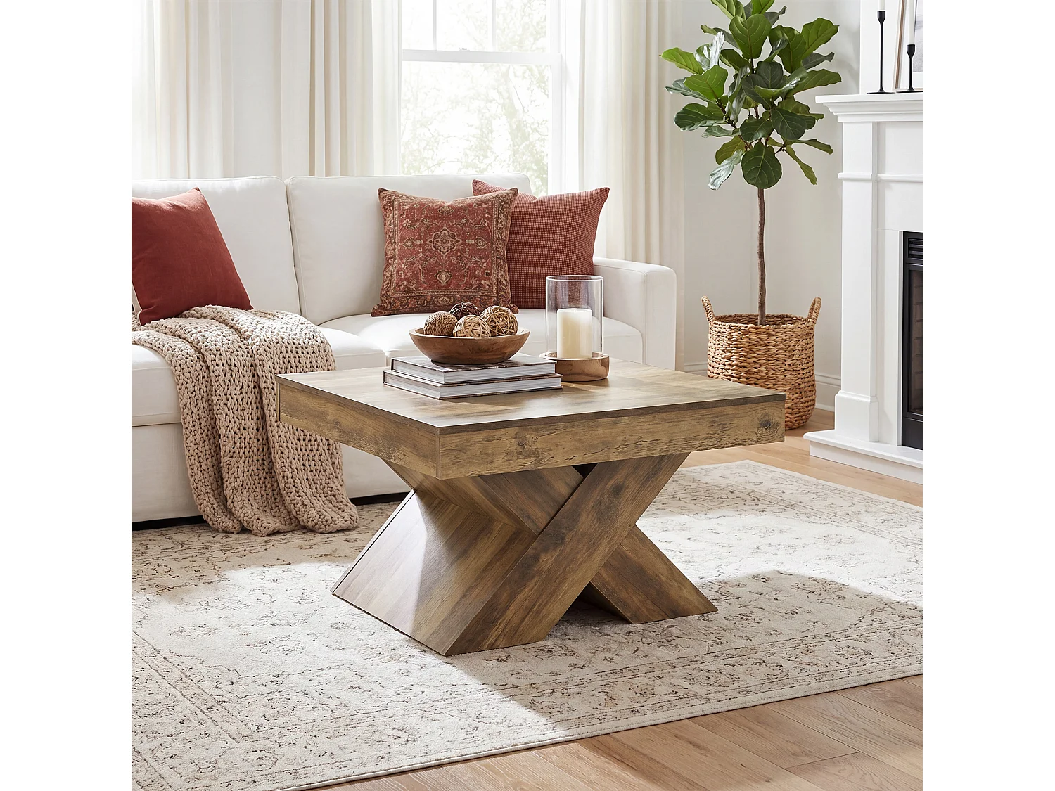 Table basse carrée de 80 cm avec piètement en X et grand plateau, style campagnard, en bois, idéale pour le salon