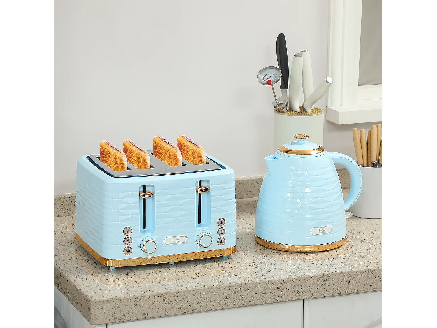 HOMCOM Kettle and Toaster Set 1.7L Kettle & 4 Slice Toaster Light, Blue